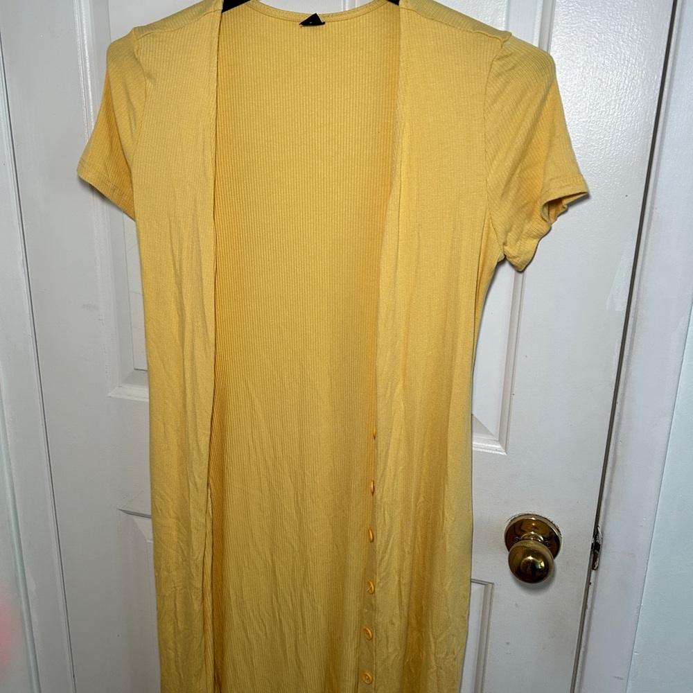 NWOT Yellow Short Sleeve Button-Down Cardigan Dress